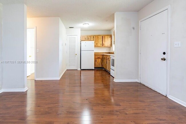 Photo - 5192 NE 6th Ave Unit 820