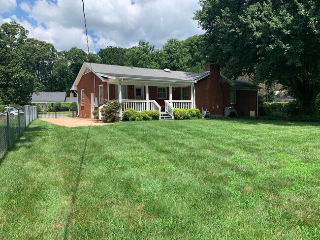 Photo - Pristine, move in ready ranch style home l...