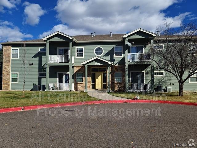 Building Photo - 5335 Pecos Wy Unit 2 Rental