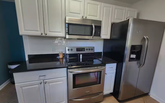 Photo - 1725 Hudson Rd