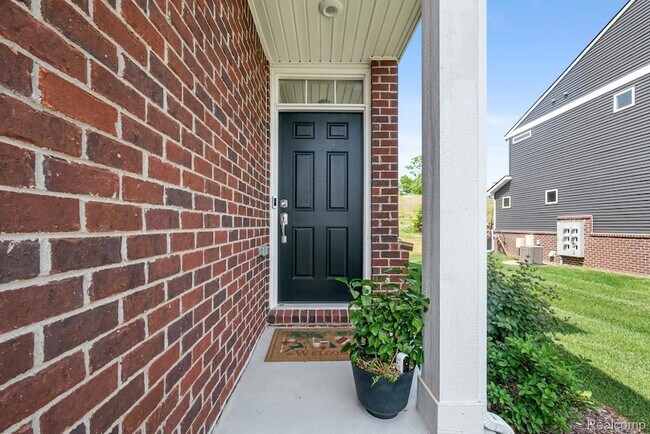 4691 Broomfield Wy Unidad 5