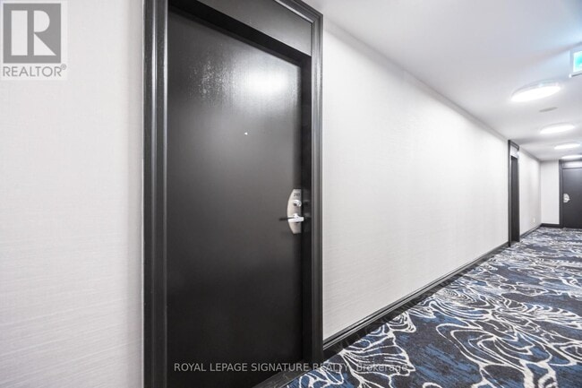 Photo - 19 Grand Trunk Crescent Unit 2103