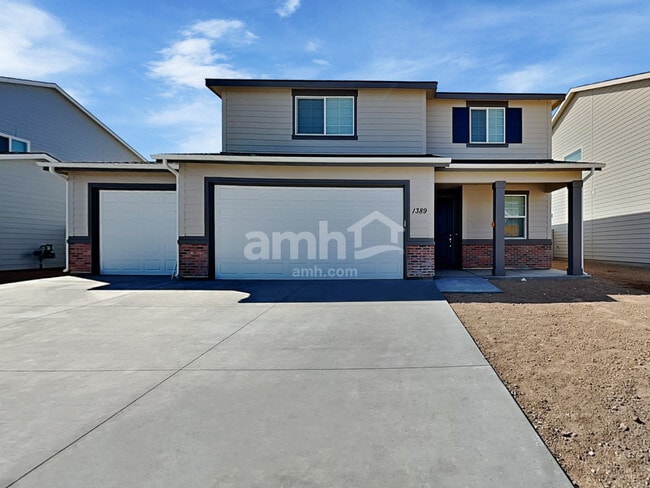 Building Photo - 1389 E Ludlow Dr