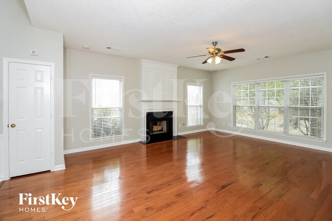 Photo - 4143 Glenaire Way NW