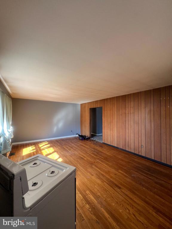 Photo - 7297 Jacksonville Ave