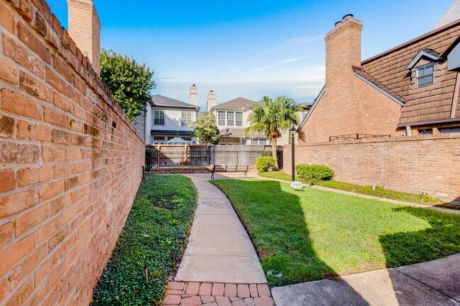 5304 Brownway St Unit A3