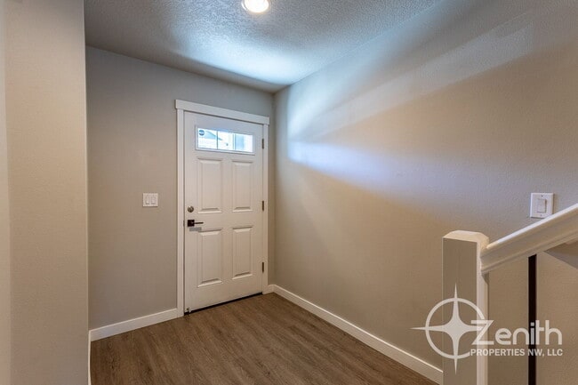 Photo - 7415 NE 136th Ave