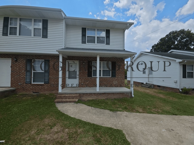 Building Photo - #450 - 228-230 Wilmington Ave Duplex Unit 228 Wilmington Ave