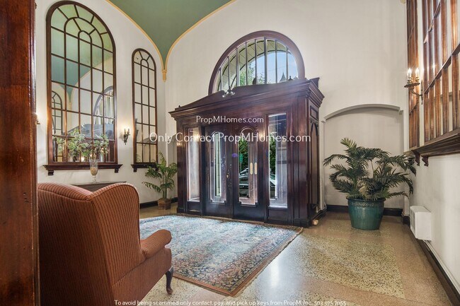 Photo - Classic Nob Hill Studio with Courtyard + G... Unit 310