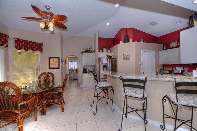 Photo - 516 SW 39th Ave