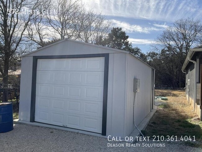 Photo - 578 Mistyglen Dr