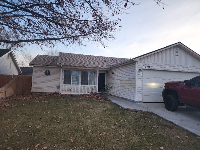 Building Photo - 2510 Sea Breeze St