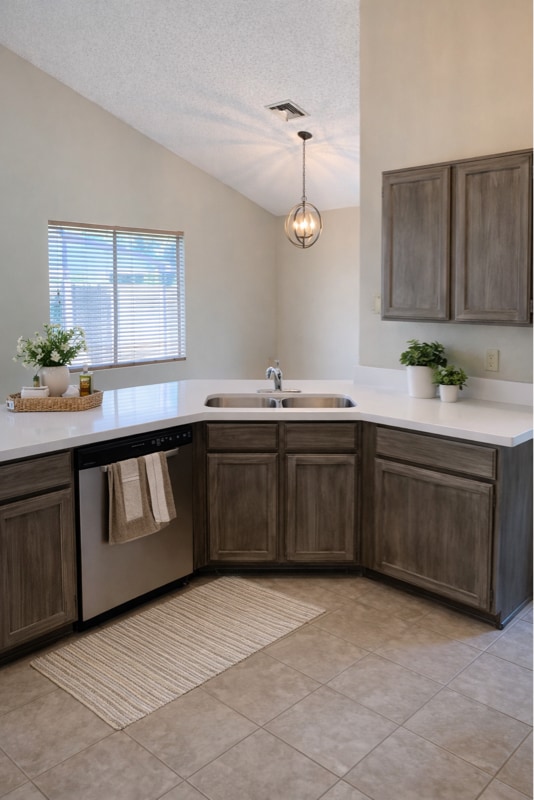 Photo - 190 S Hazelton Dr