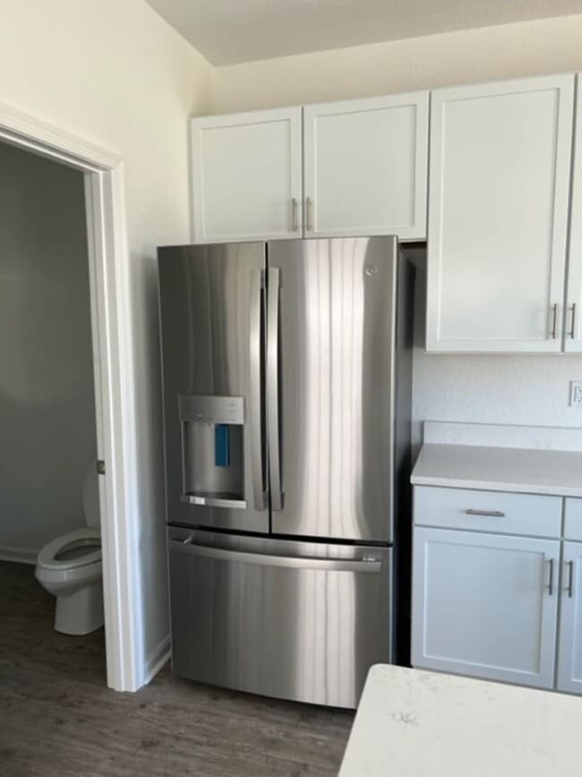 2015 Canning Pl