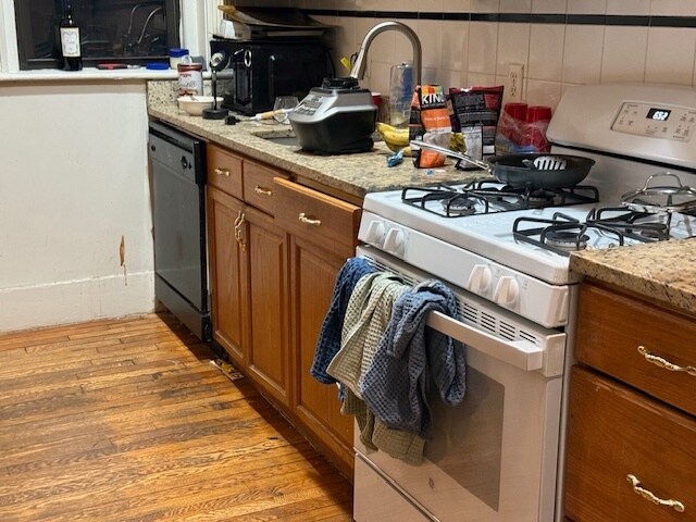 Photo - 1412 Commonwealth Ave Unidad 19