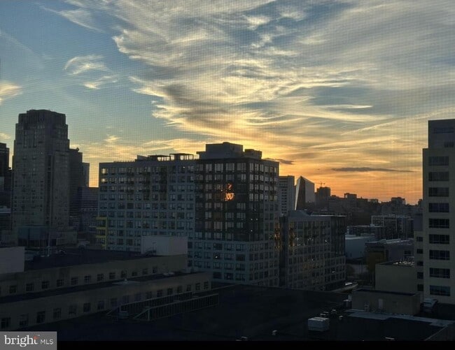 511 N Broad St Unit 1004