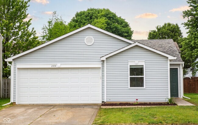 Building Photo - 2434 Harvest Moon Dr