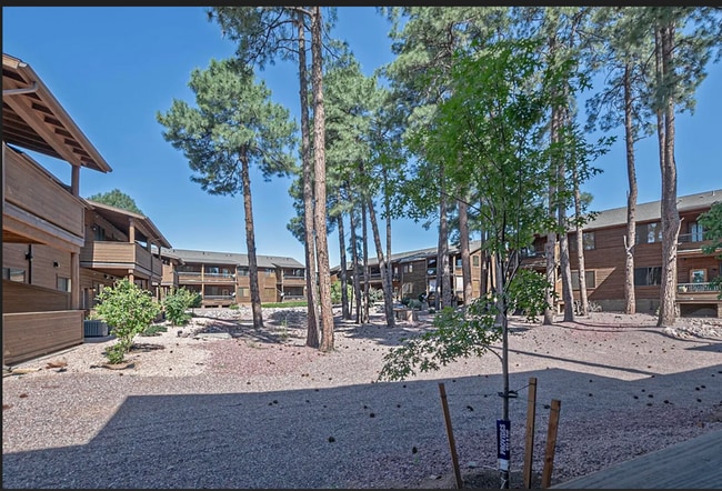 Photo - Bison Cove Unit E5 Available Now Unit E5