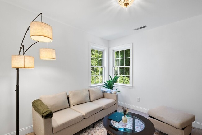 Photo - 7829 Harps Mill Woods Run