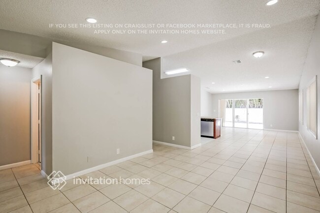 Photo - 119 NW 44th Terrace