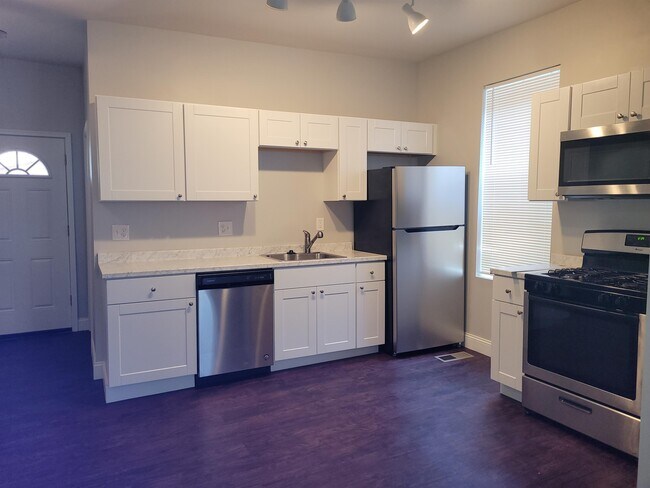 Photo - 6655 Garner Ave