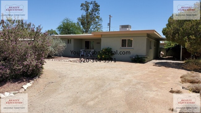 Building Photo - Cushman Dr - Main Unit Cushman Main house 3/3