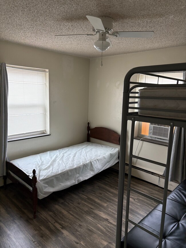 Photo - Atherton House