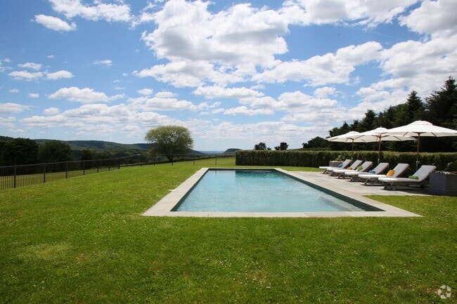 Building Photo - 141 Geer Mountain Rd Rental
