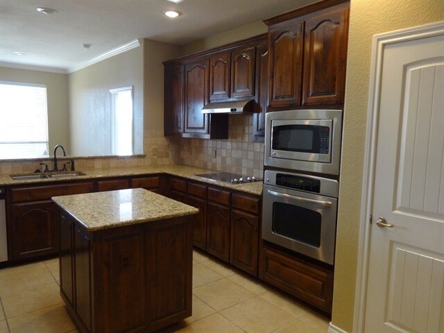 Photo - 3313 Buckthorn Ln