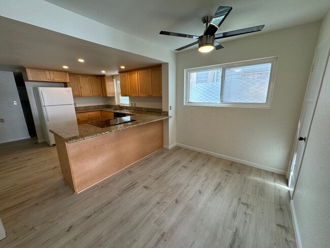 Building Photo - 805 Allerton Ct Unit 805 Allerton Court Rental