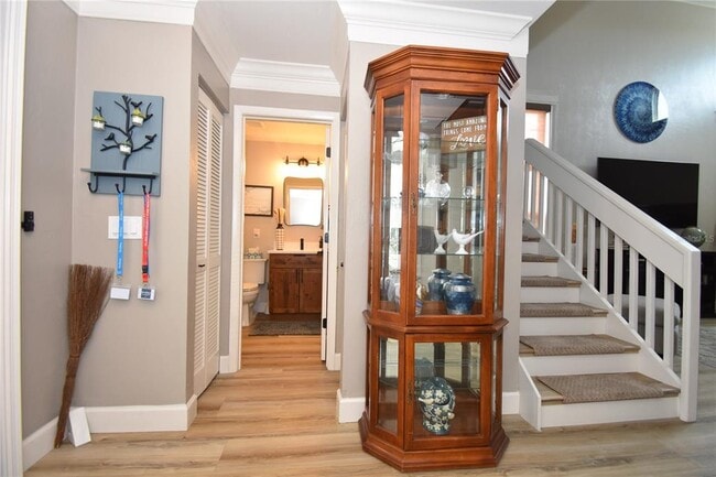 Photo - 1 Bedford Dr