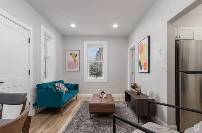 Building Photo - 1034 Berkley Ave Rental