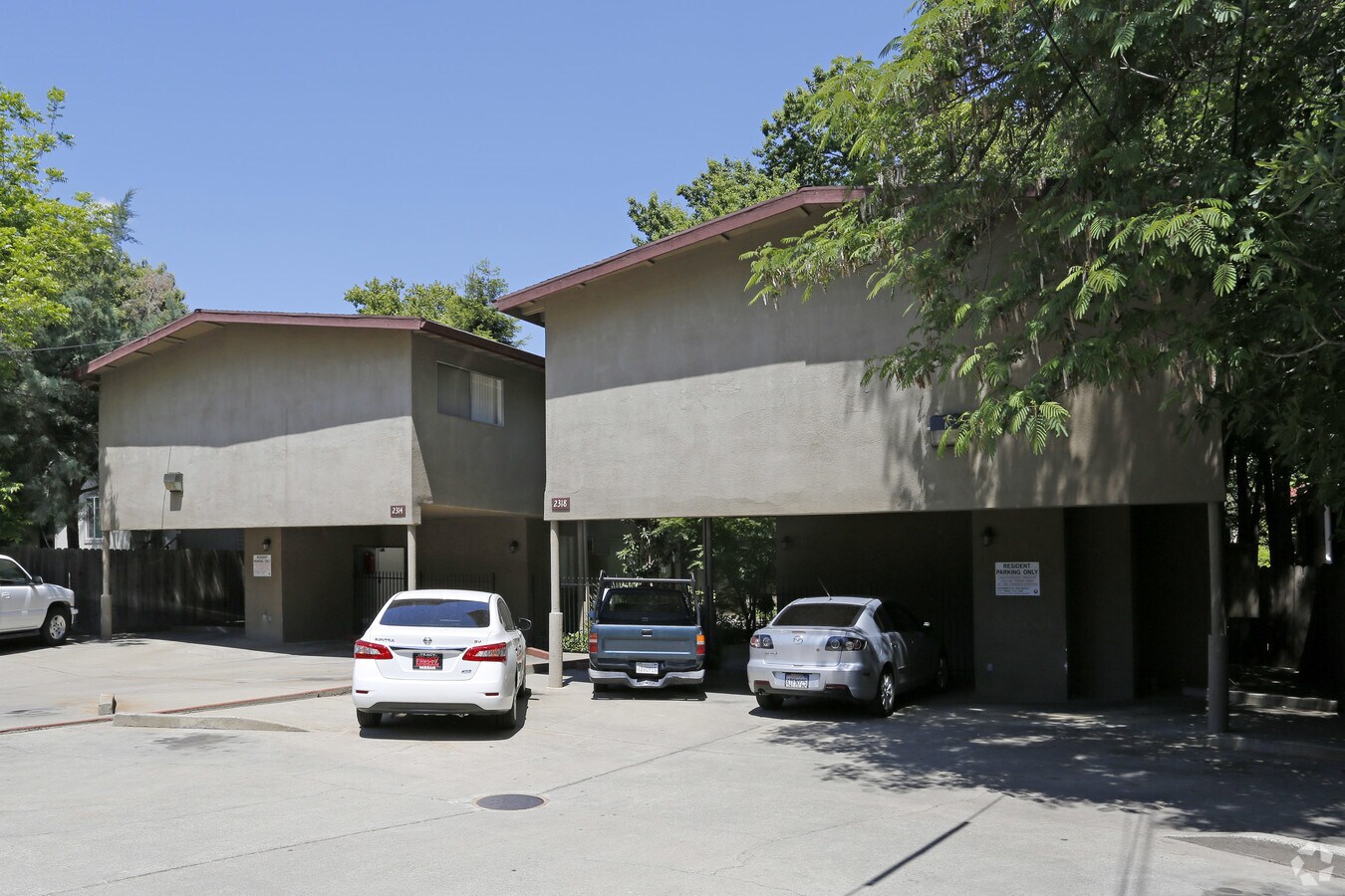 Photo - McKinnon Apartments