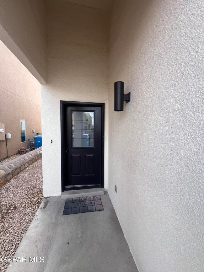 Photo - 807 HC Gilbert Minjares Dr