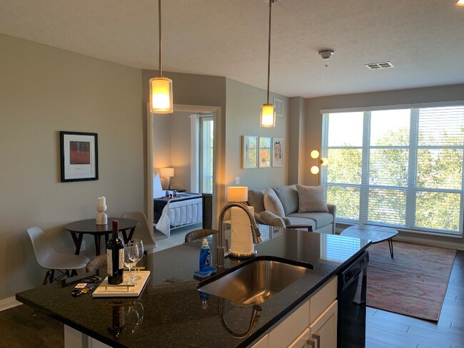 Photo - 431 W Rich St Unidad Apt. 515