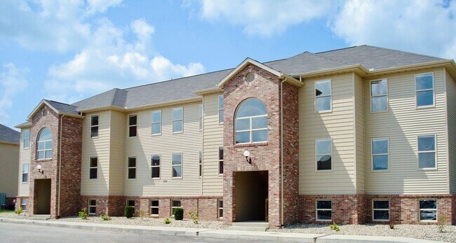Lakeland Villa Apartments
