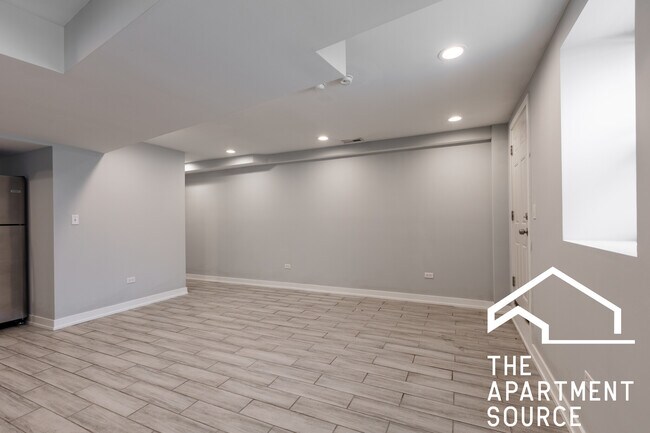 Photo - 3210 S May St Unit B