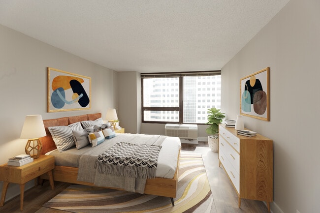 Photo - Millennium Park Plaza