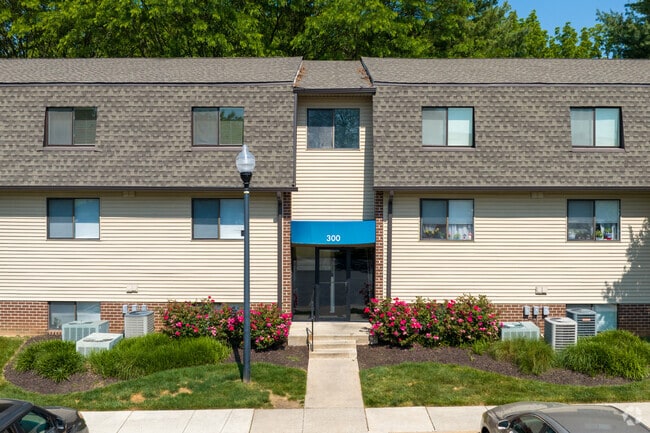 Photo - Meadow Creek Apartments
