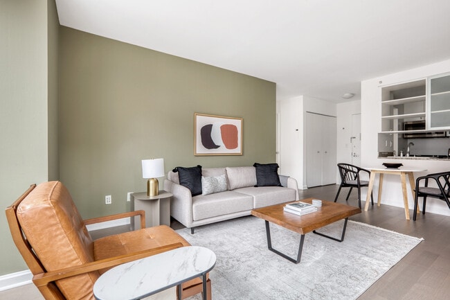 500 W 56th St Unit SI FL19-ID2279