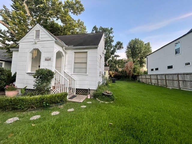 Photo - 616 W 25th St