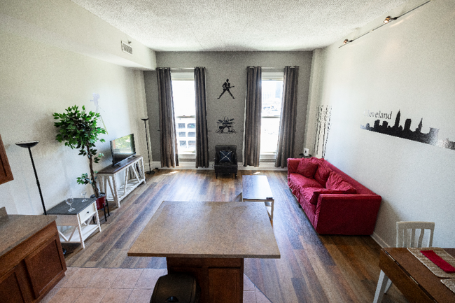 Photo - 408 W St Clair Ave Condo Unit 607