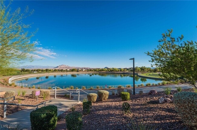 Building Photo - 1115 E Sunset Rd