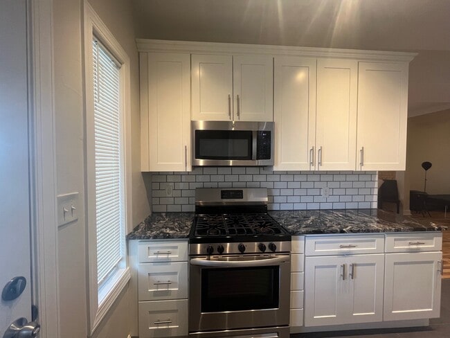 Photo - 350 Melwood Ave