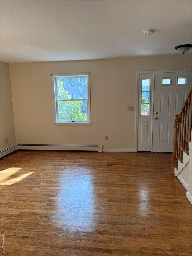 Photo - 39 Royce Ave