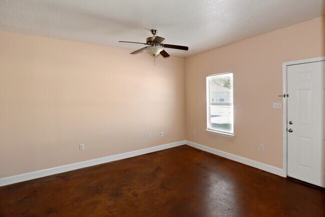 Photo - 11350 New Orleans Ave
