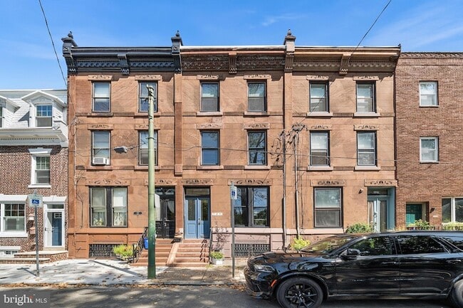 Photo - 329 Tasker St