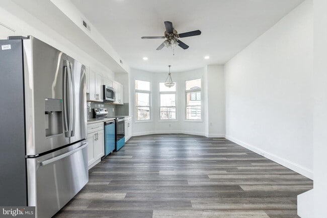 Photo - 1920 W Berks St Townhome