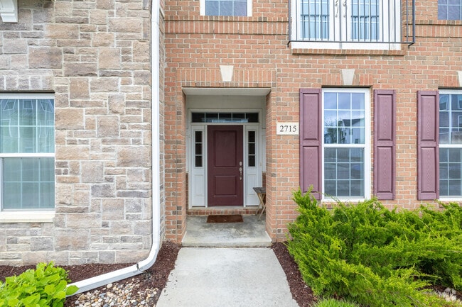 Building Photo - 2715 S Spurway Dr Rental