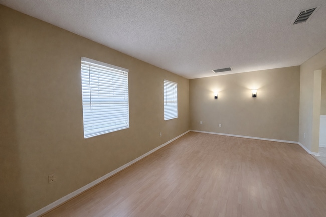 Photo - Woodlands / Lakeside Estates